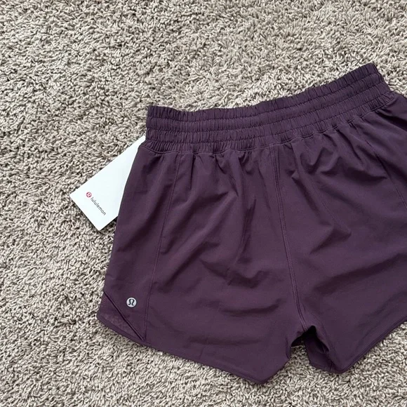 lululemon athletica Hotty Hot Shorts - Picture 6 of 7